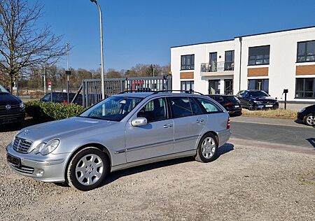 Mercedes-Benz C 200 T Kompressor Aut. -KLIMA*SHZ*AHK*TÜV 08/26