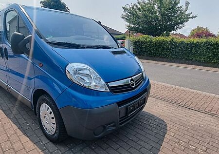 Opel Vivaro Kasten/Kombi L2H1 2,9t 1 Hand Voll Scheck