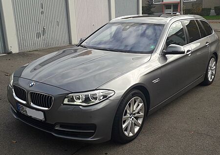 BMW 520d xDrive Touring Aut. LED,HUD,StandHzg. Panor