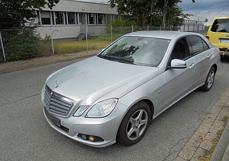 Mercedes-Benz E 250 CDI Automatik, Standheizung, Comand, Rollo