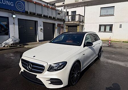 Mercedes-Benz E 400 E400 4Matic*PANO*360kam*AHK*333PS*AMG*Widescreen