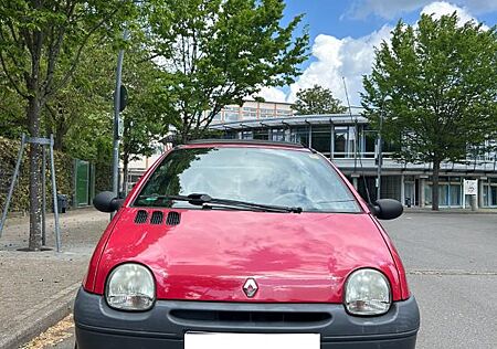 Renault Twingo TÜV neu bis 2027