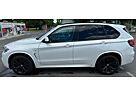 BMW X5 xDrive40d M-Paket TV PAN -7-SITZE 32,500Netto