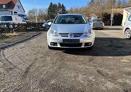 VW Golf Volkswagen V Lim. Tour 1.9 TDI/Klima/Navi/SHZ/Euro4