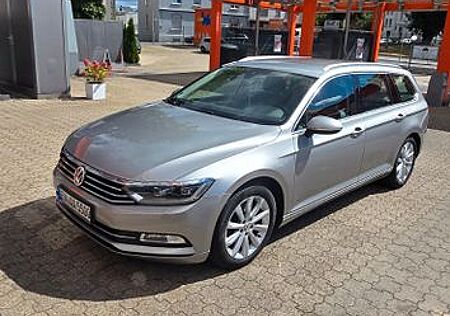 VW Passat Volkswagen 2.0 TDI SCR 140kW DSG Highline Varian...