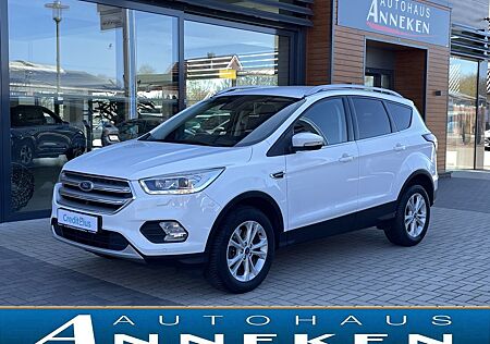 Ford Kuga Titanium 4x4 AWD*AHK*Xenon*Kamera*E-Klappe