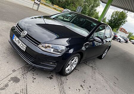 VW Golf Volkswagen 1.6 TDI BMT Trendline Trendline