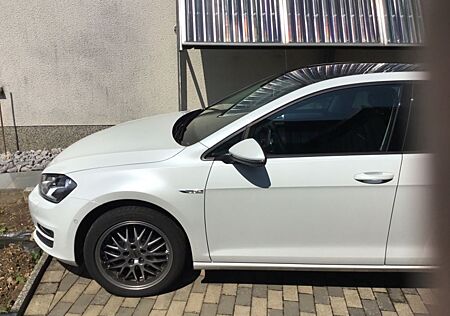 VW Golf Volkswagen 1.4 TSI 92kW DSG BMT CUP CUP
