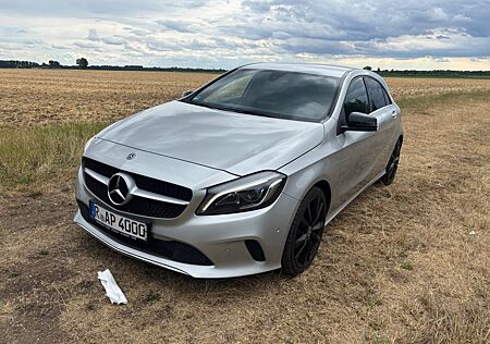 Mercedes-Benz A 200 - URBAN Leder-Paket Rückfahrkamera