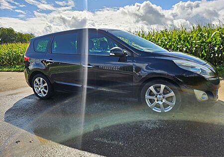 Renault Grand Scenic Dynamique dCi 150 FAP Automatik...