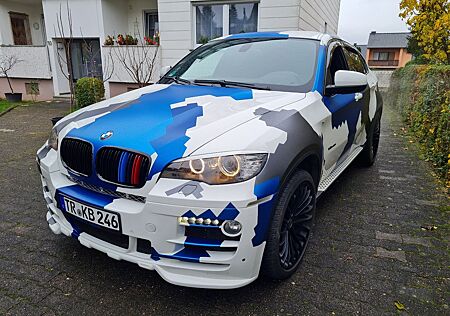 BMW X6 xDrive50i -