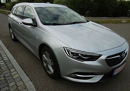 Opel Insignia CDTi Innovation, Topausstatttung 1.Hand