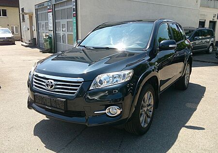 Toyota RAV 4 RAV4 2,2-l-D-CAT 4x4 Executive AHK Leder Navi 2.