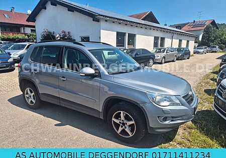 VW Tiguan Volkswagen Track & Field 4Motion-KLIMA-SHZ-AHK-ROST