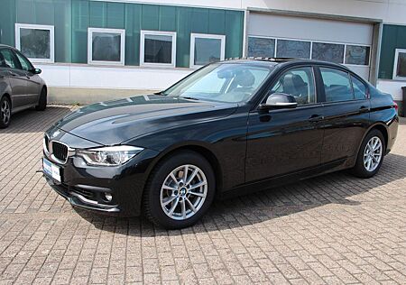 BMW 320 i Advantage, Navi, PDC, GSD
