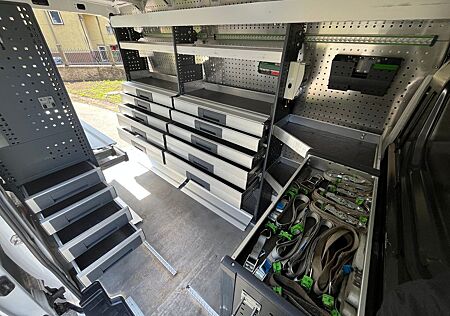VW Crafter Volkswagen 2.0 TDI BOTT REGALS. STANDHZG. NAVI PDC