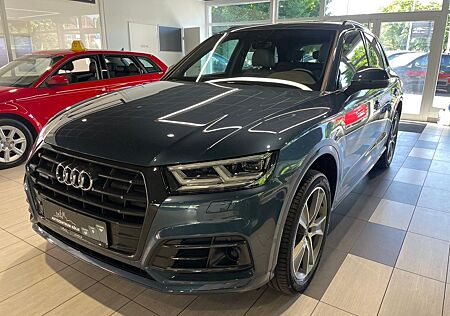 Audi Q5 quattro sport S Line