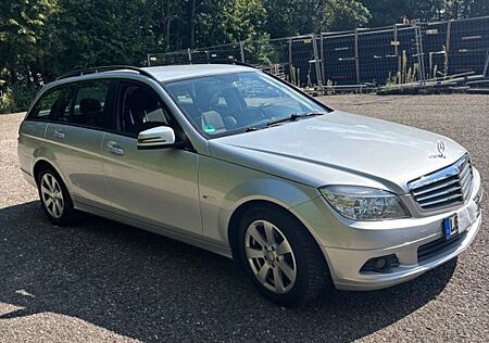Mercedes-Benz C 180 K T BlueEFFICIENCY -