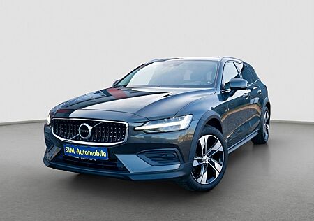 Volvo V60 Cross Country Pro AWD + AHK + Standheizung