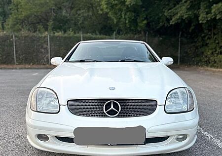 Mercedes-Benz SLK 200 TÜV NEU Alabasterweiß
