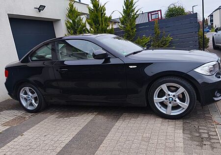 BMW 118d Coupé 99000 km TUV NEU