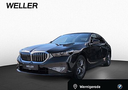 BMW 520i Aut.Lim.Adapt.LED,LiCoProf,H/K,PA+,DA,Memo