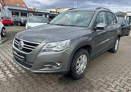 VW Tiguan Volkswagen Trend & Fun 4Motion*aus 1.Hand/AHK*