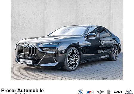 BMW 740d xDrive M Sport PANO ACC 360°KAM RFK NAVI