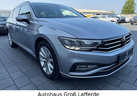 VW Passat Variant Volkswagen Business AHK LED Navi 8 fach SHZ