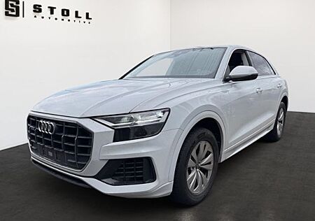 Audi Q8 55 TFSI e quattro HUD+Connect+Bluetooth+++