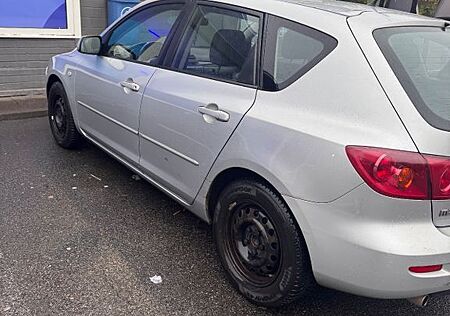 Mazda 3 1.6 Active Active