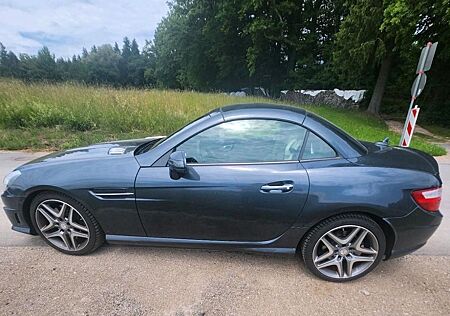 Mercedes-Benz SLK 250 -