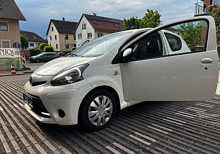 Toyota Aygo (X) Aygo 2012 1.0 2 Hand