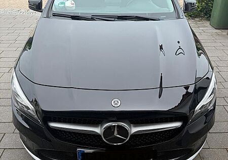 Mercedes-Benz CLA 220 Shooting Brake CLA 220 d 4MATIC DCT ...