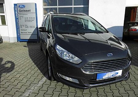 Ford Galaxy Titanium