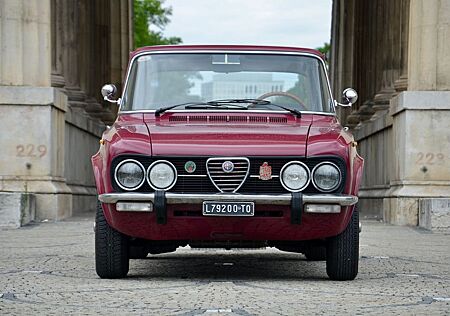 Alfa Romeo Giulia NUOVA SUPER 1300