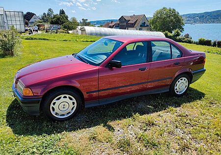 BMW 318i , E36, 2. Hand, Oldtimer, Garagenwagen