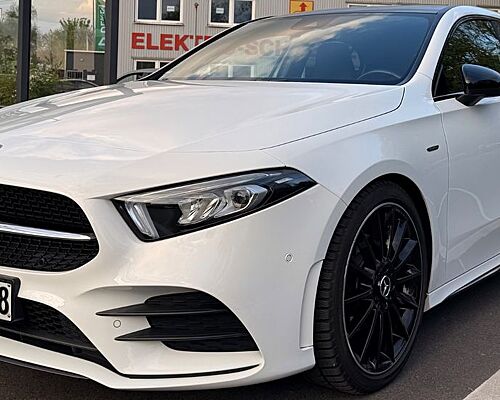Mercedes-Benz A 200 AMG paket,SonderEdition , Garantie 12/2026