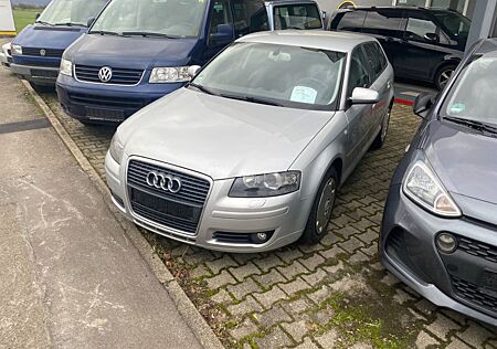 Audi A3 2.0 TDI (DPF) Attraction Sportback Automatk