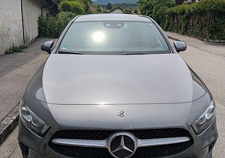 Mercedes-Benz A 180 d -