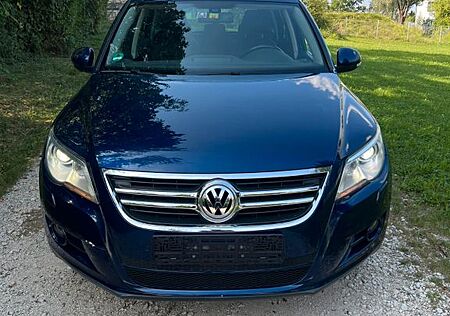 VW Tiguan Volkswagen 2.0 TSI,4MOTION,BIXenon,TÜV NEU,