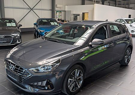 Hyundai i30 1.0 T-GDI Advantage 1.Hand PDC Lenkradhzg