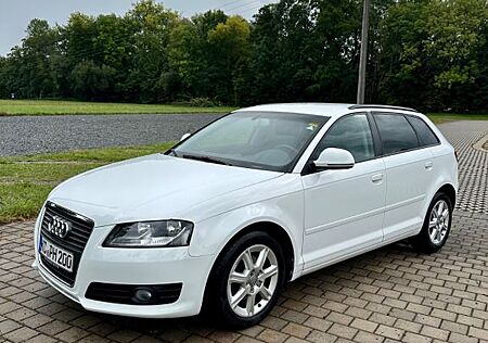 Audi A3 1.4 TFSI Attraction Sportback Garantie 02/26