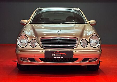 Mercedes-Benz E 320 E320/3.2 V6 224PS/4MATIC/ELEGANCE/TRAVERTINBEIGE