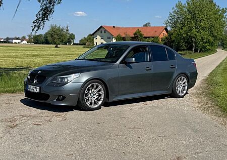 BMW 525d M Packet Leder Navi Automatik Xenon