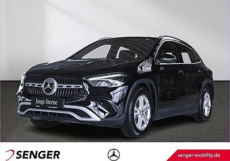 Mercedes-Benz GLA 200 Standheizung Rückfahrkamera MBUX LED