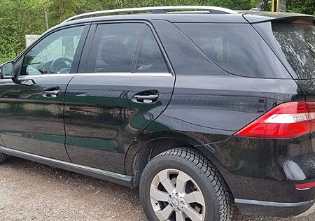 Mercedes-Benz ML 250 BlueTEC 4MATIC -
