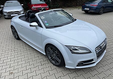 Audi TT TTS Roadster / Sonderlack/ VollA/TopZ