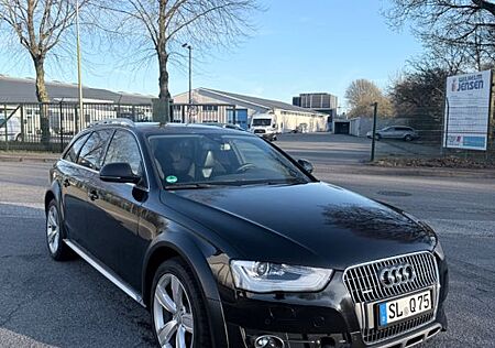 Audi A4 Allroad 3.0 TDI S tronic quattro -