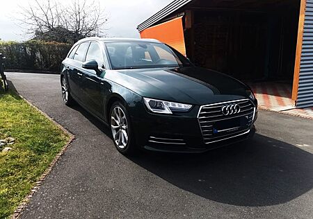 Audi A4 Avant 2.0 TDI S Line
